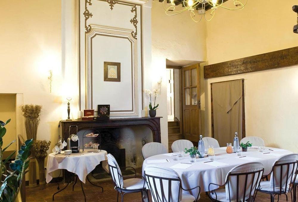 Hotel Les Remparts Mirepoix  Εξωτερικό φωτογραφία