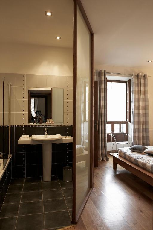 Hotel Les Remparts Mirepoix  Εξωτερικό φωτογραφία